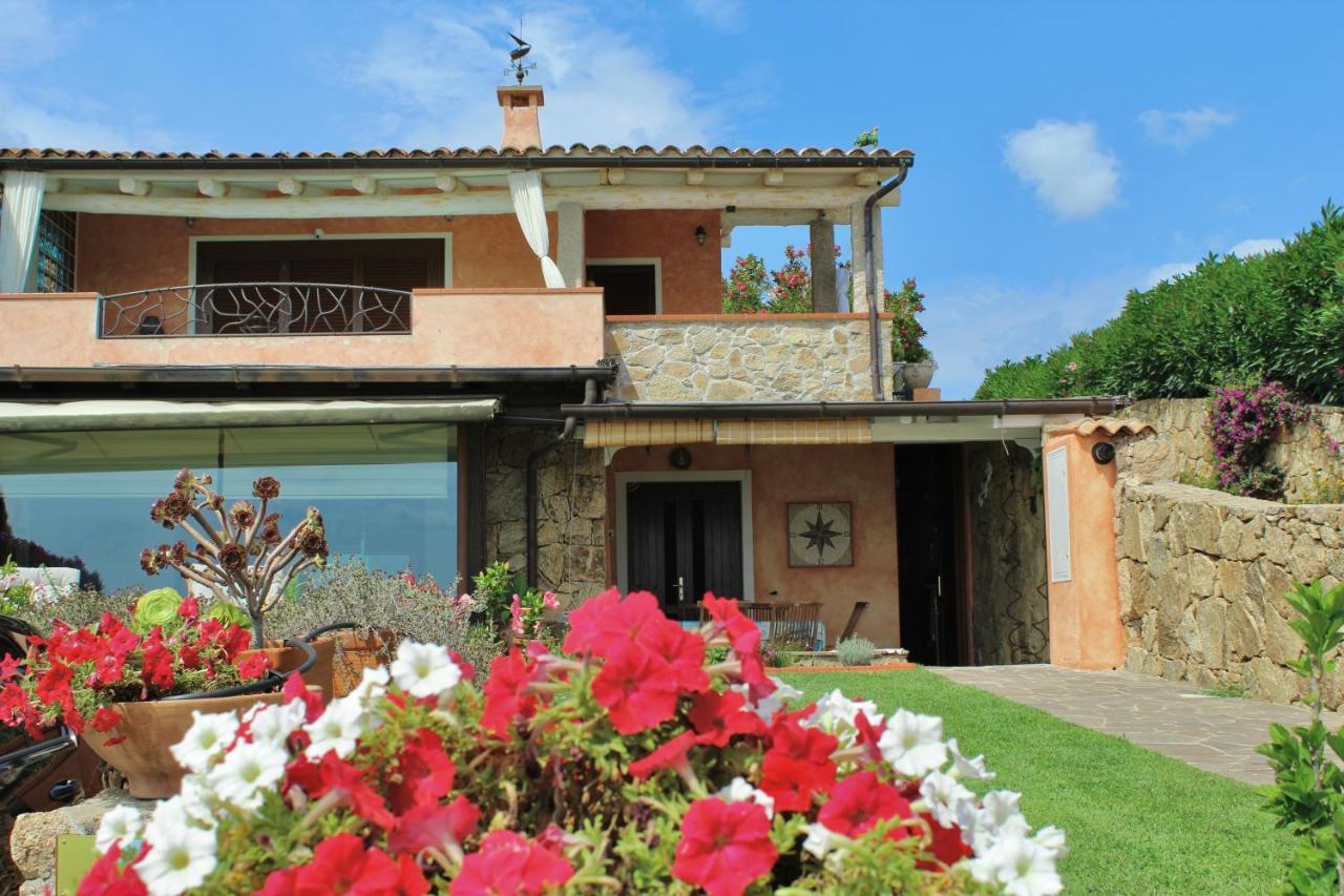 Claude&Kate'S Dream House Villa Порто Сан Паоло Екстериор снимка